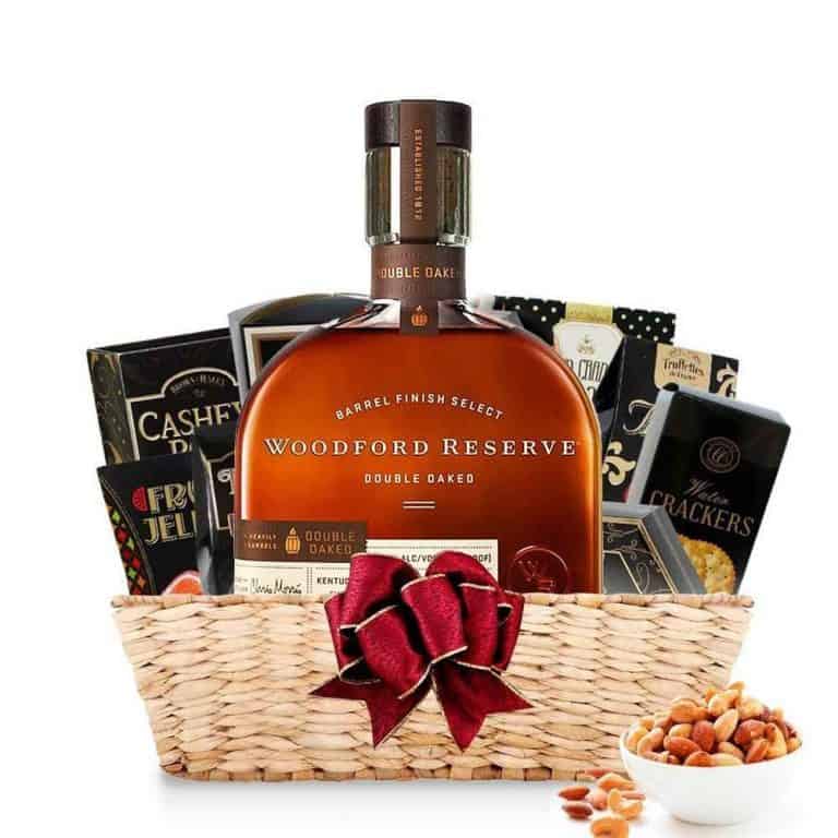 61 Gifts for Whiskey Lovers: An Ultimate Guide for Every Taste &  Budget